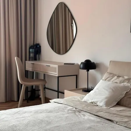 Etara Iv Apartment